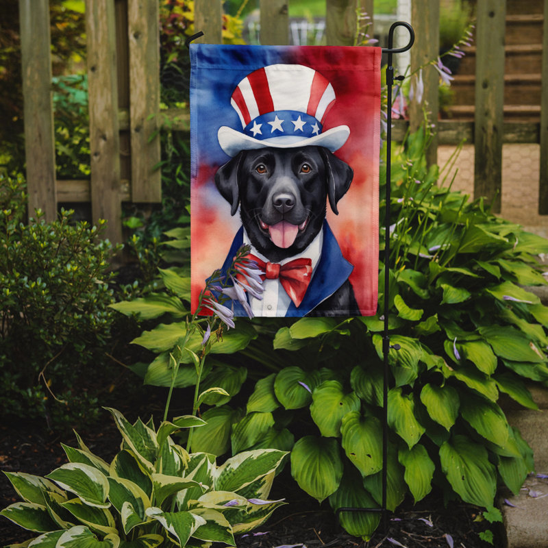 Drapeau patriotique du jardin américain, Labrador Retriever noir