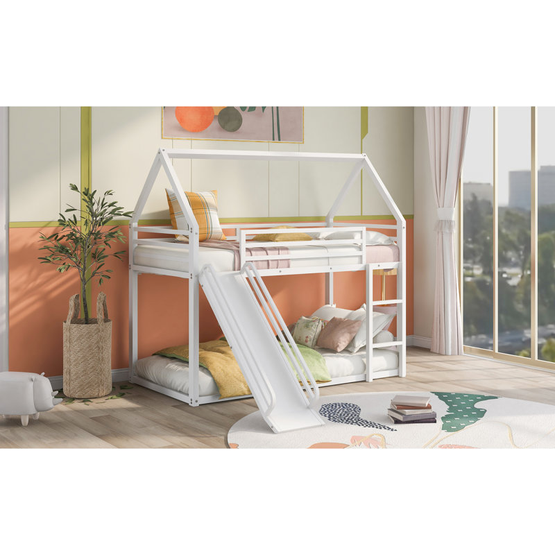 Lit superposé simple au-dessus d'une maison avec glissade, blanc - Fabrication en métal robuste pour l'espace et l'utilisation de la chambre à coucher