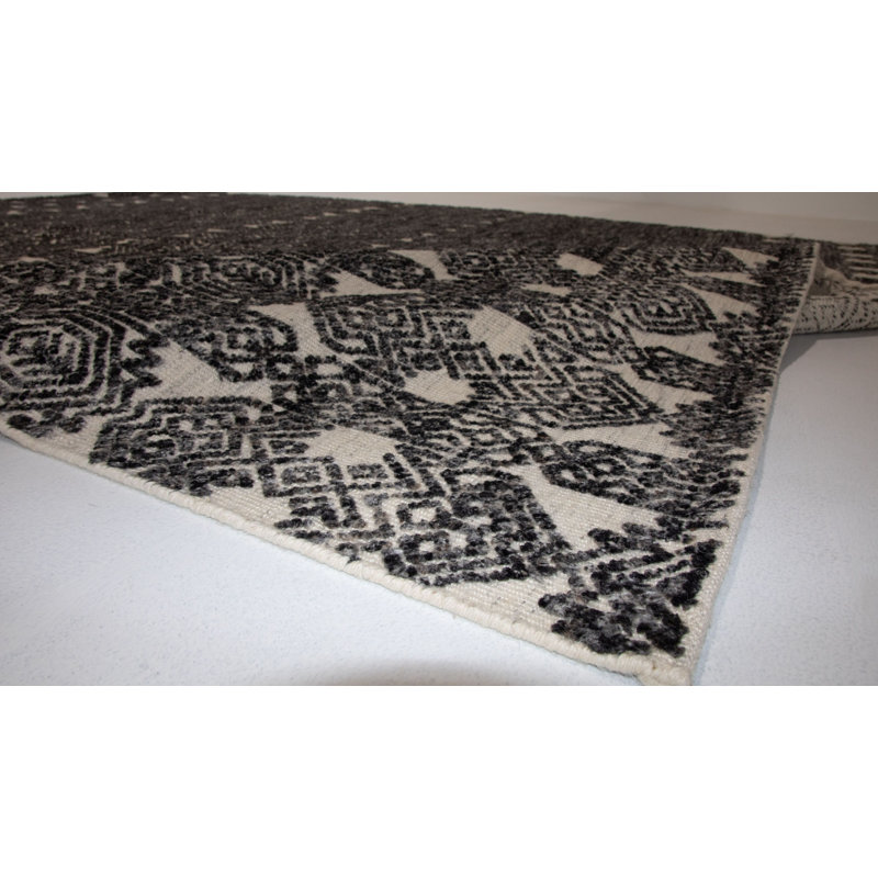 Rectangle Rectangle 8'2'' X 10'1'' Area Rug