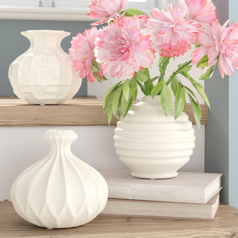 Baltz Stoneware Table Vase, White
