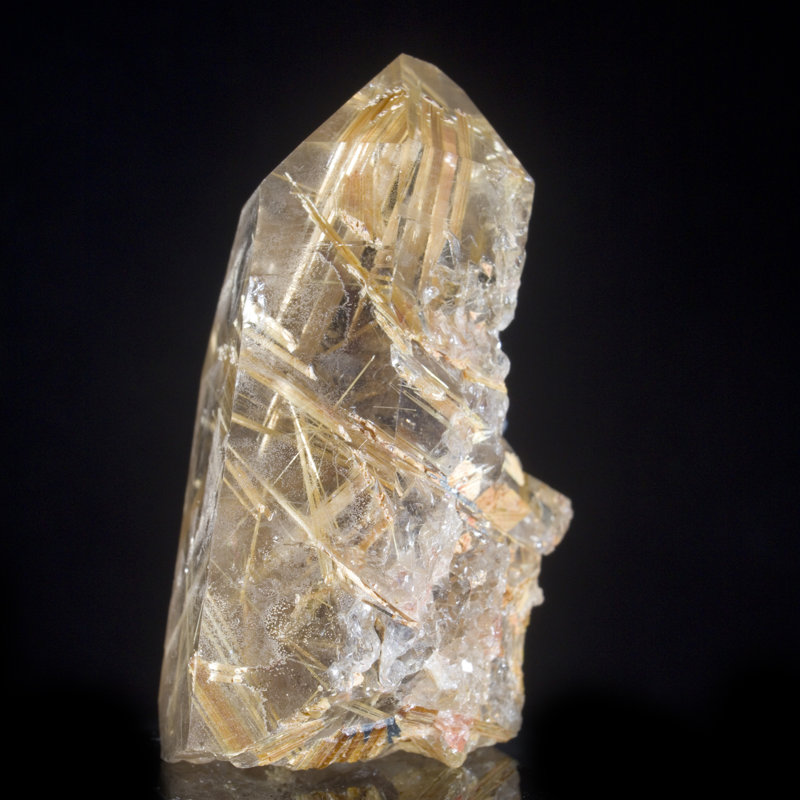 Quartz brésilien de rutile doré