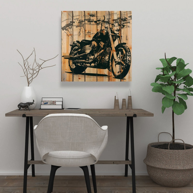 Motocyclette sur toile de fond en bois | Man Man Home Decor, H 24 po x l 24 po