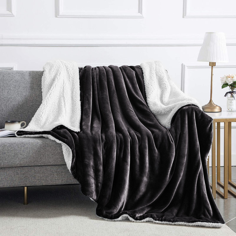 Aspire Homeware Deluxe Hotel Collection Ultra-Soft Sherpa Fleece Throw Blanket for Plush & Cozy Comfort, Black