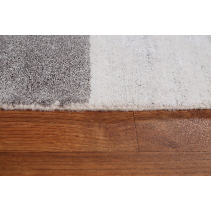 One-of-a-Kind 4'7" X 6'6" New Age Wool Area Rug Gray/Ivory/Silver