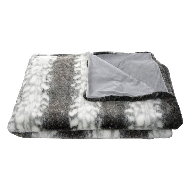 Linder Throw, 260 x 250cm 