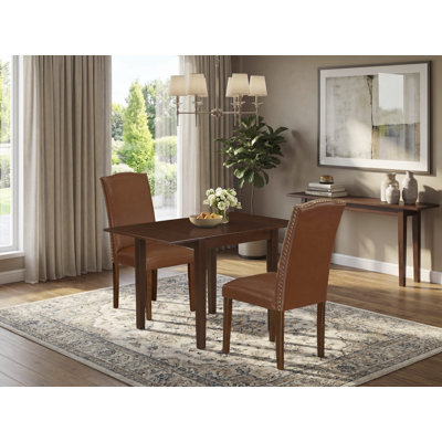 L'ensemble de 3 tables de salle à manger modernes comprend une table rectangulaire en bois avec Dropleaf et 2 chaises parsons en simili cuir brun, 30 x 48 pouces, acajou