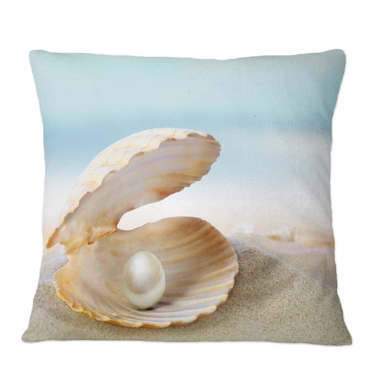 Coquillage avec une perle - Coussin décoratif imprimé nautique et côtier, 18 po x 18 po