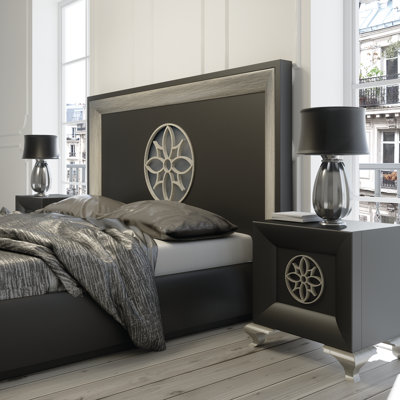 Annalya Panel Bed