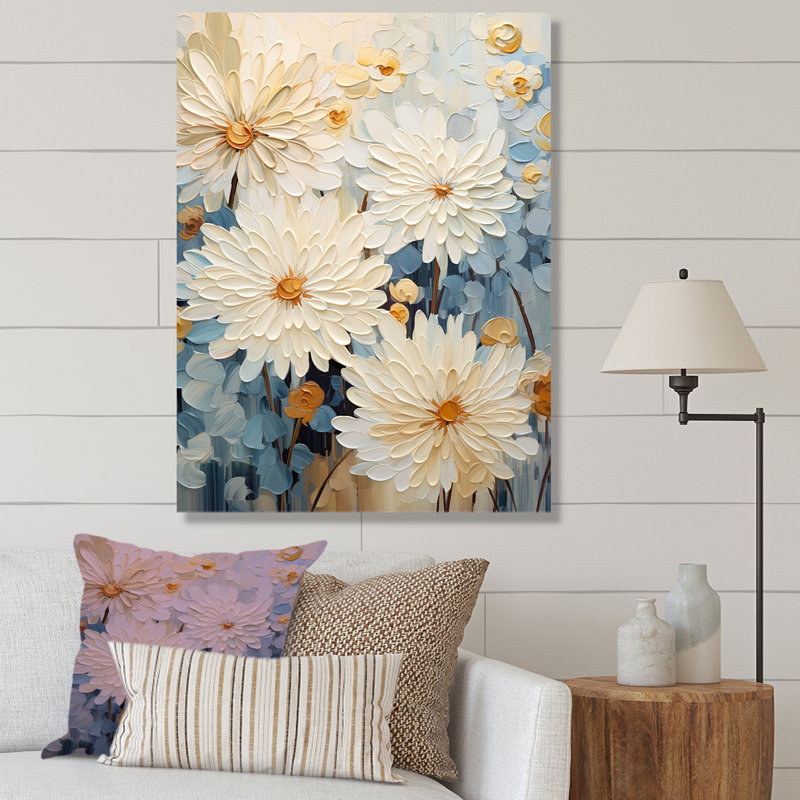 «Simplicity Mums Bloom» en beige et bleu pâle III sur toile, H 32 po x l 16 po x P 1 po, Toile tendue