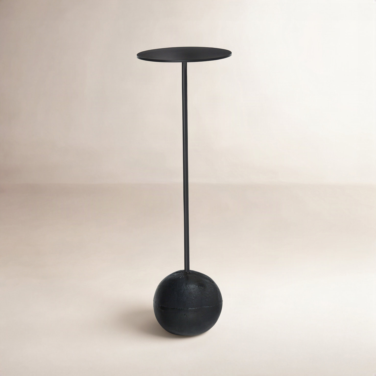 Walt 8" End Table