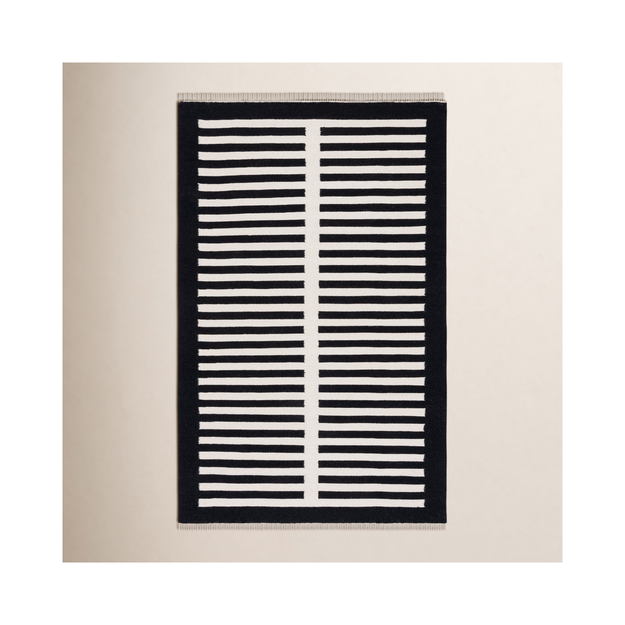 Delia Rug, Rectangle 3' x 5'