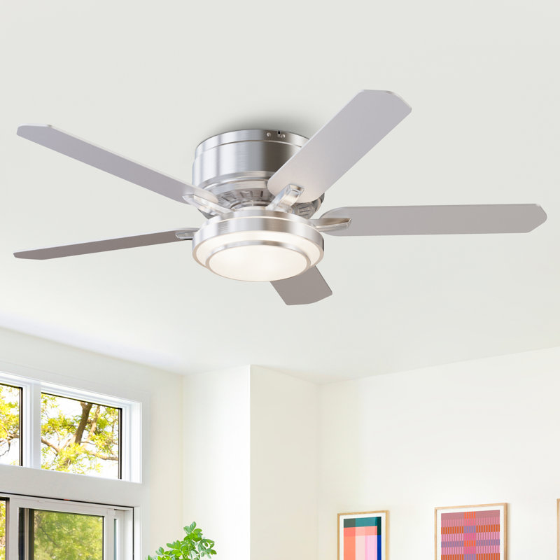 Vaczon 52" 5 - Blade Modern Flush Mount Ceiling Fan with Light Kit and Remote Control