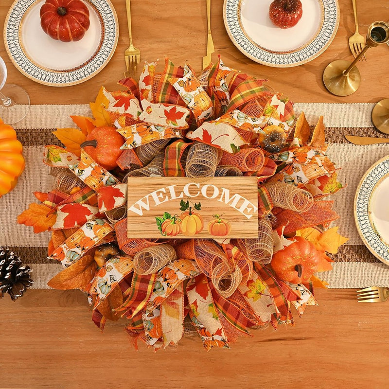 Couronne de citrouille d'automne avec panneau de bienvenue en bois, décoration de porte en filet rustique pour l'Action de grâce, Halloween et automne