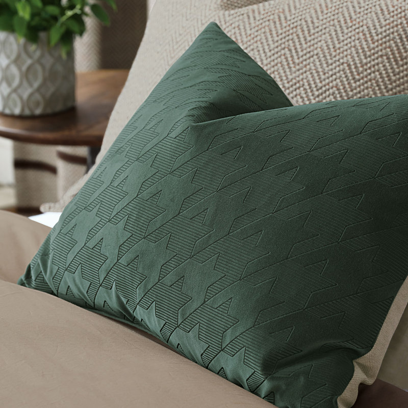 Eastern Accents Steeplechaser Decorative Pillow