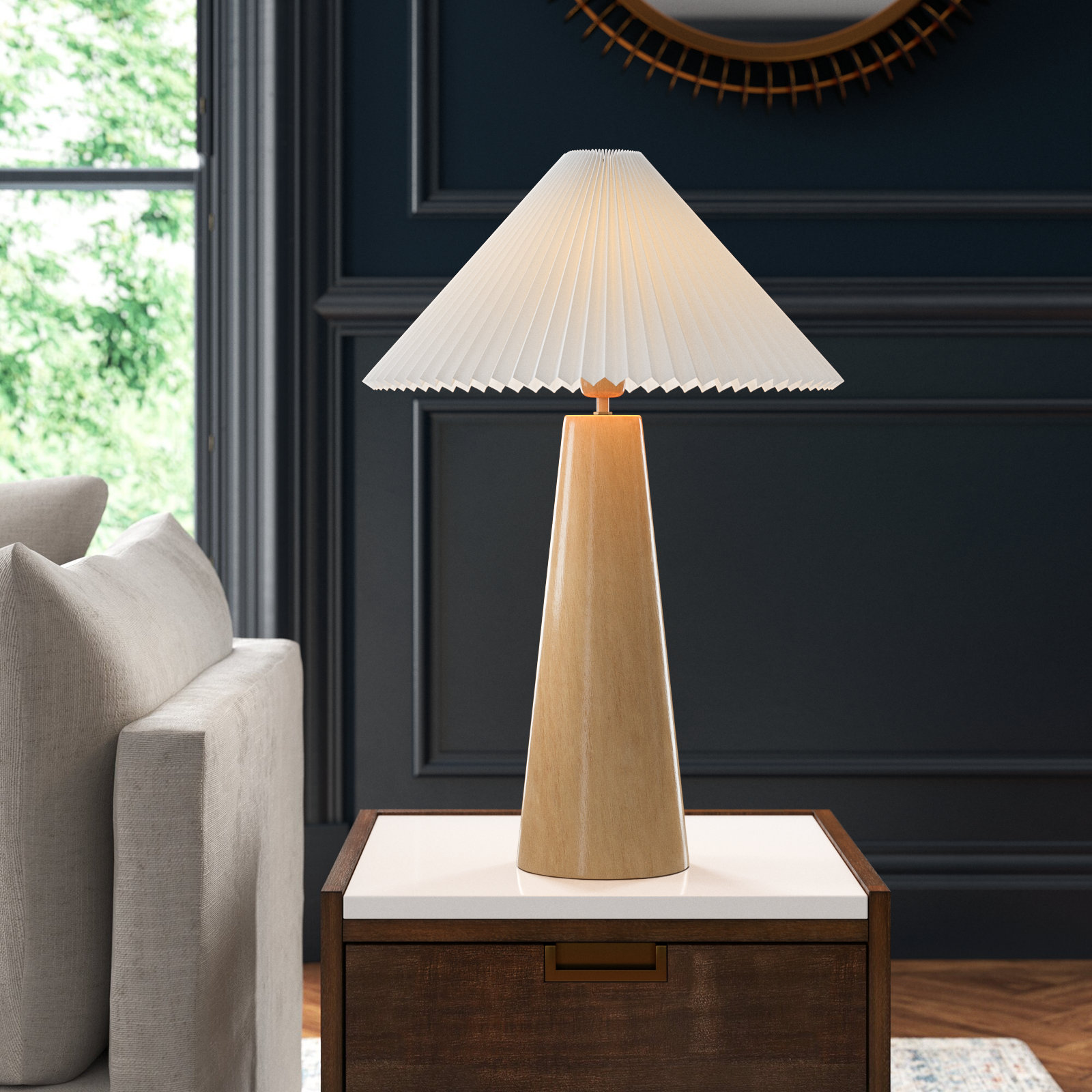 Poppy Resin Table Lamp