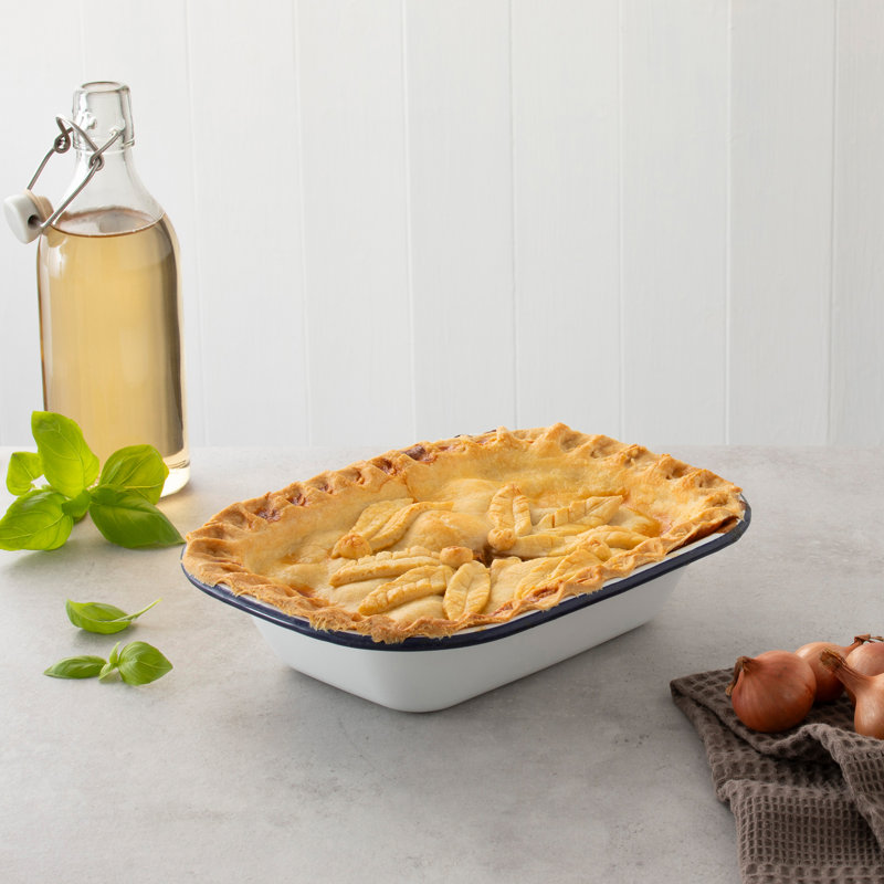 Hairy Bikers 24cm Enamel Pie Dish, White with Blue Trim
