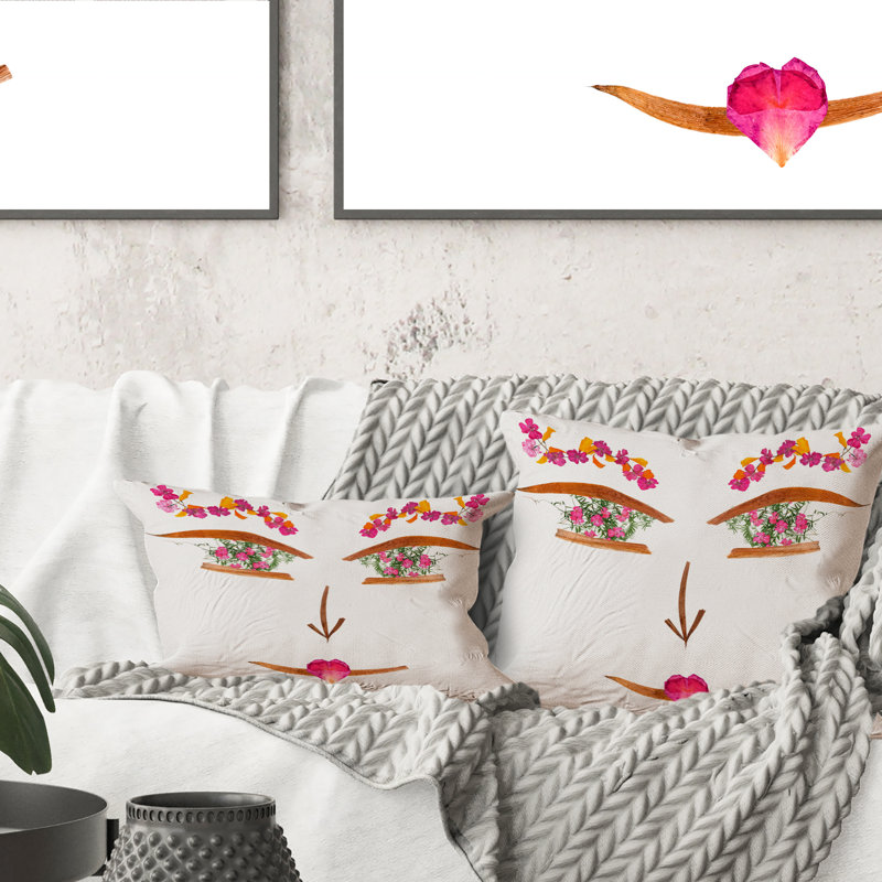 Visage de fleurs séchées pressant Ii - coussin décoratif traditionnel imprimé