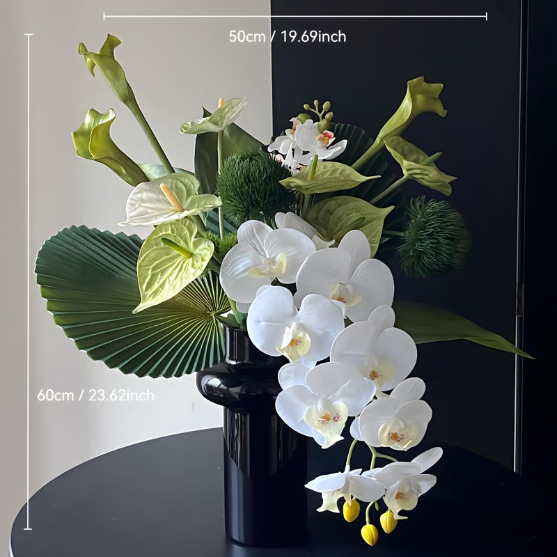 Ornements de fleurs simulées