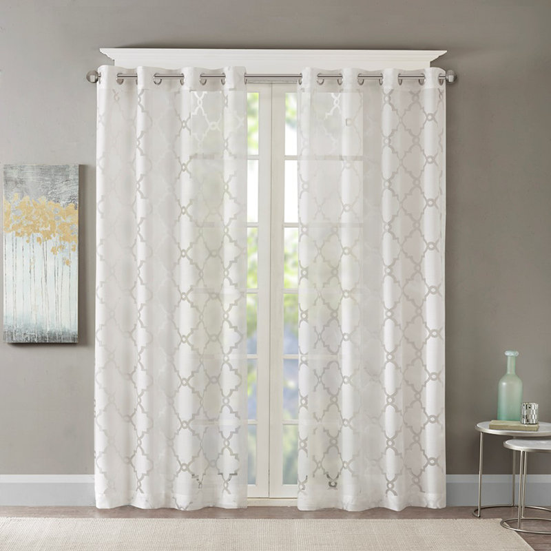 Panneau de rideau diaphane délicat à découpage et délavé (pièce unique), Blanc, L 50 po x L 84 po