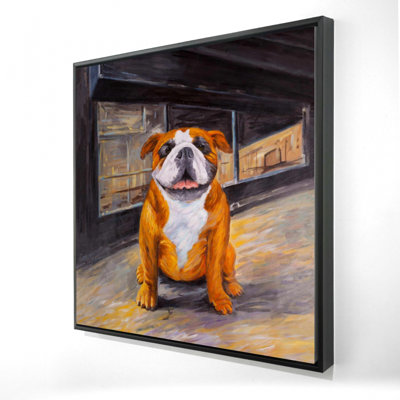 " Smiling Bulldog "