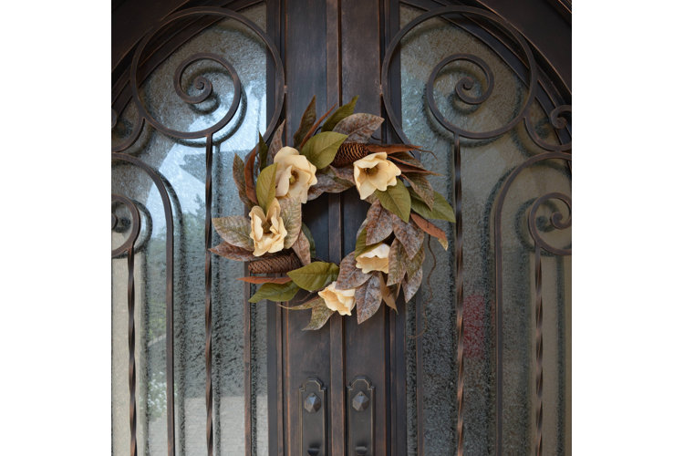 24" Polyester Wreath