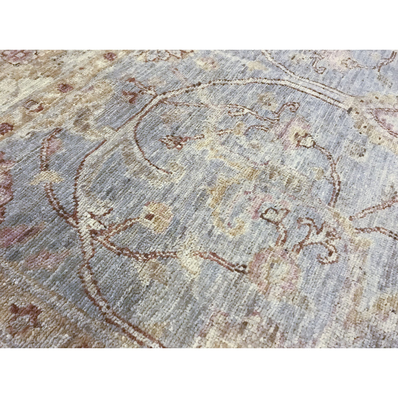 Hand-Knotted High-Quality Gray Area Rug