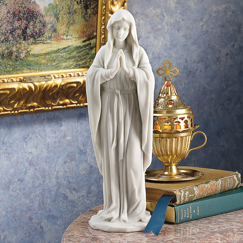 Statue de la Vierge Marie