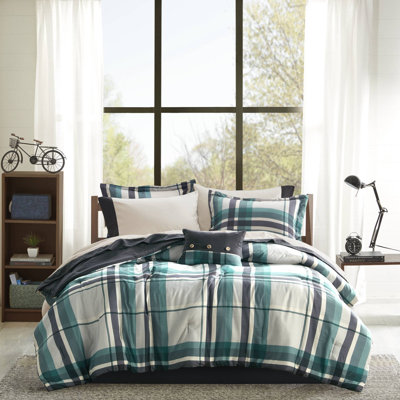 Robbie Plaid Comforter Set with Bed Sheets
