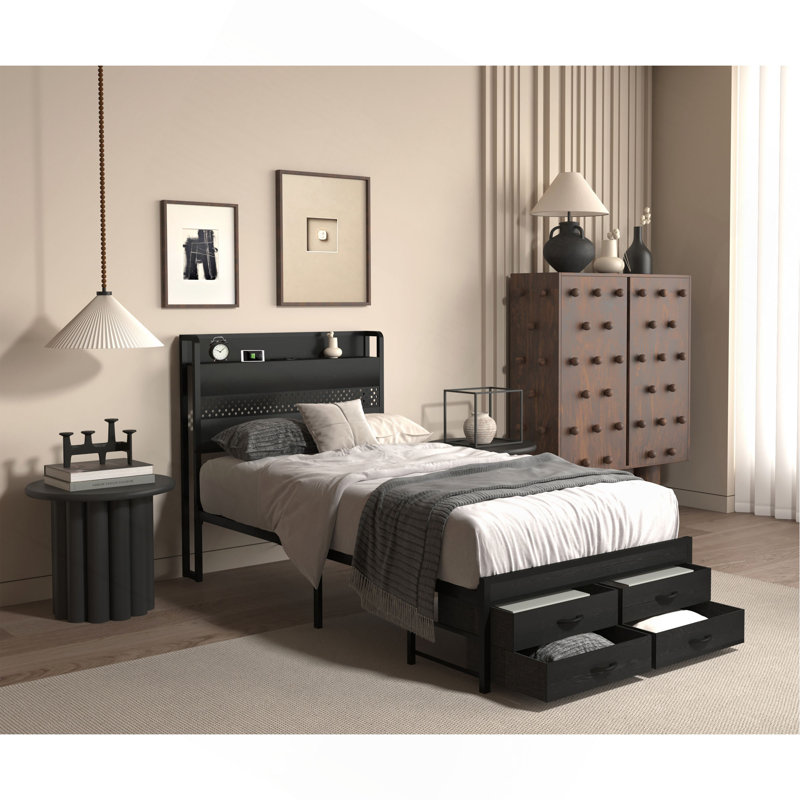 Lit plateforme polyvalent en métal avec amplement de rangement sous le lit, station de charge multi-ports, lumières DEL intelligentes, assurant durabilité et style pour la décoration de la chambre à coucher