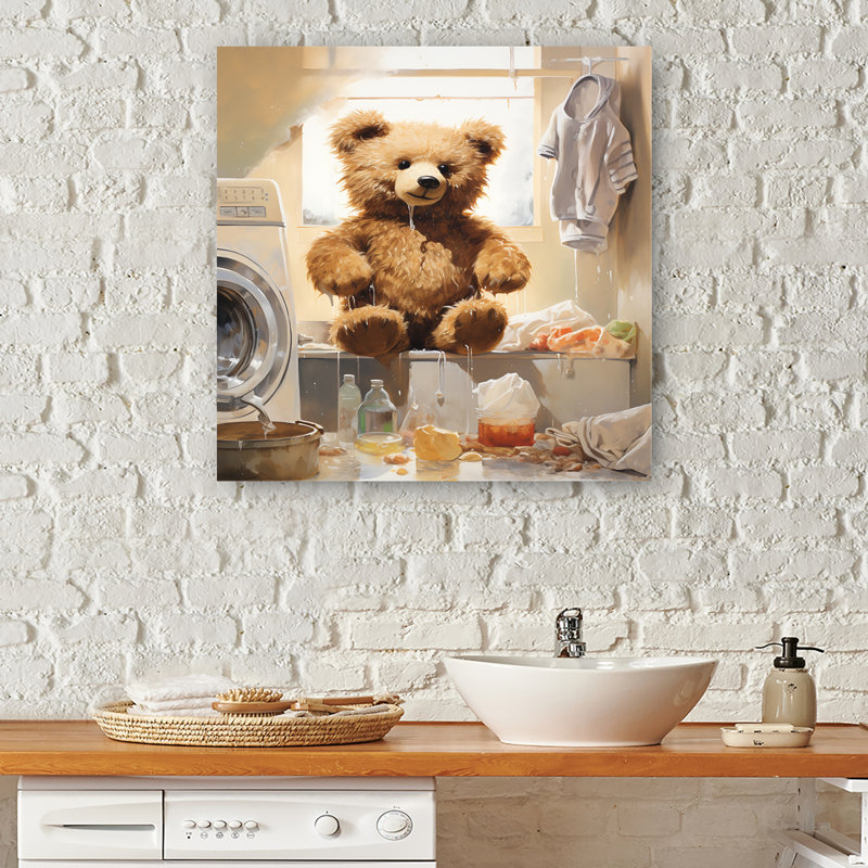«Bear Laundryroom Bubbles 1», art mural, H 40 po x l 30 po x P 1,5 po