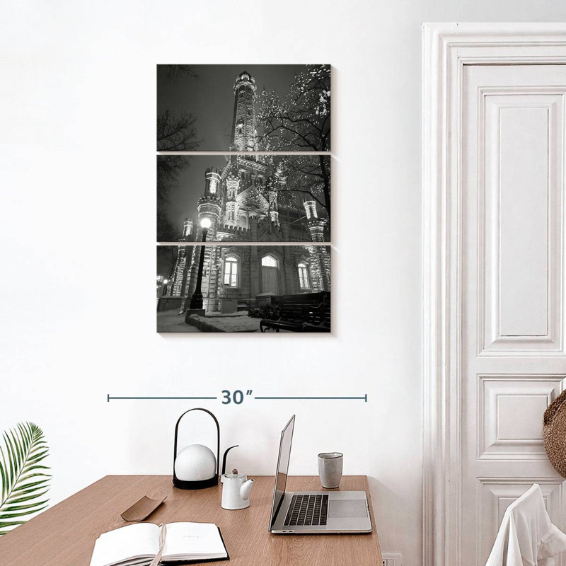 Sireci Illuminated Chicago Water Tower In BW, 32" H x 20" W