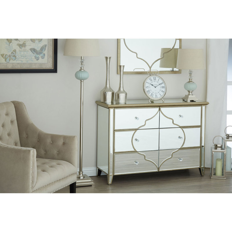 Michigamme Crystal Table Lamp
