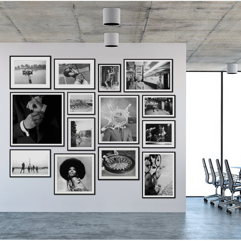 «Man in Tuxedo» - Photographie de cadre photo sur papier