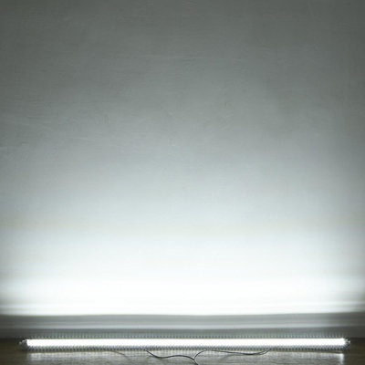 Paquet de 1 ampoule à DEL T8 4FT fluorescente de 18 W et 6500 K, blanc froid, transparent