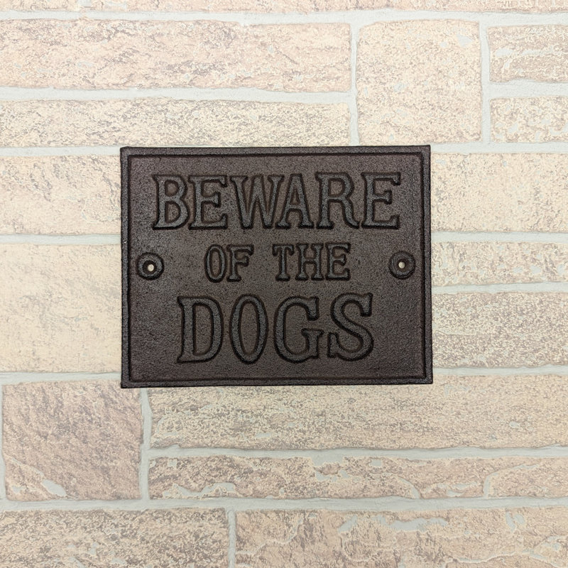 Plaque d'avertissement «Beware of Dogs» en fonte