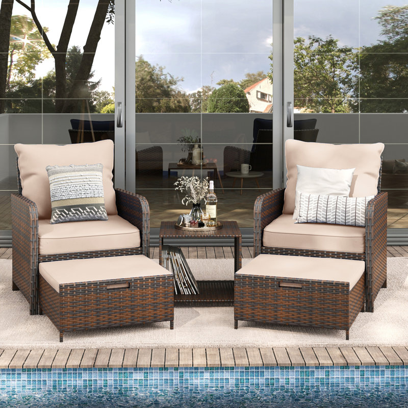 Ensemble de conversation en rotin pour 2 personnes avec repose-pieds Idamarie, Kaki, Brun