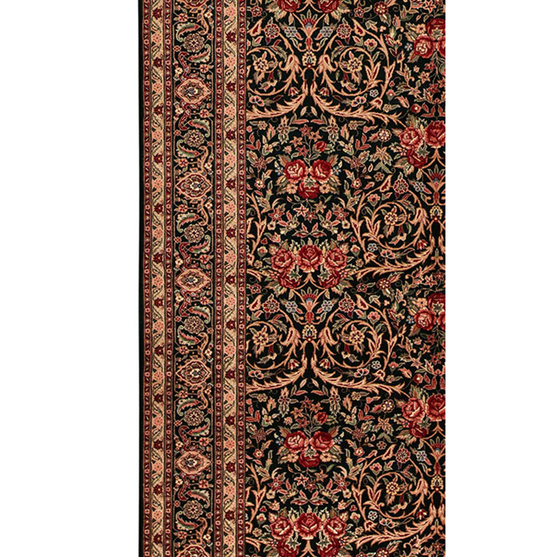 Tapis noir / rouge / beige / vert unique en son genre noué à la main
