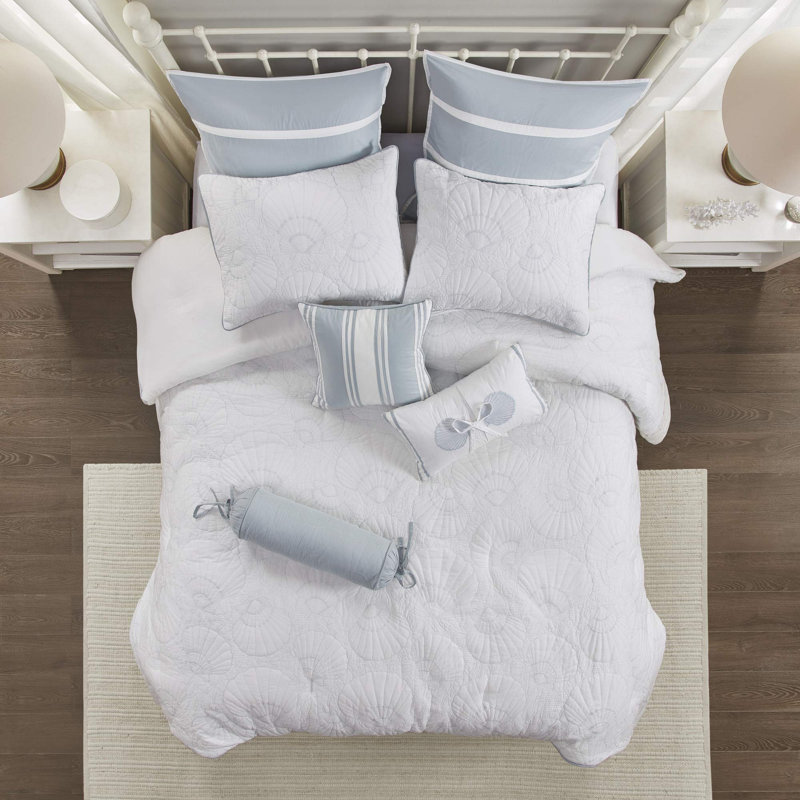 Ayrah Crystal Beach, King Comforter