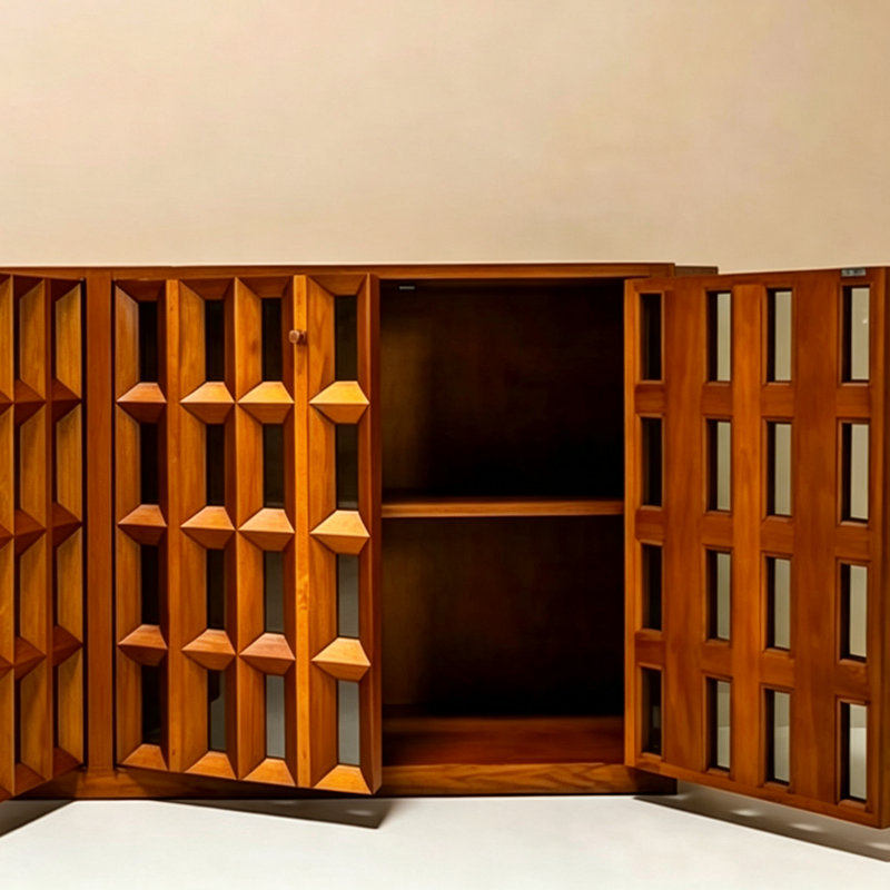 Buffet grande capacité à quatre portes