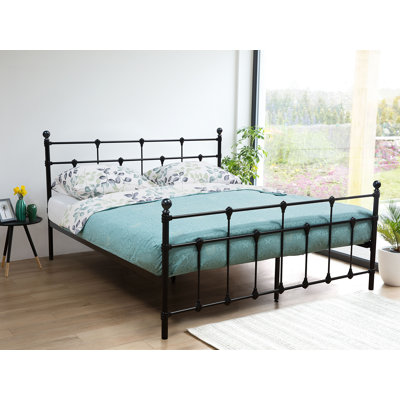 Open-Frame Bed