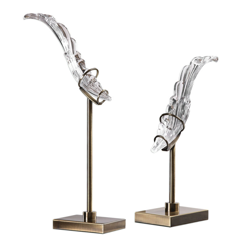 Figurines & Sculptures
