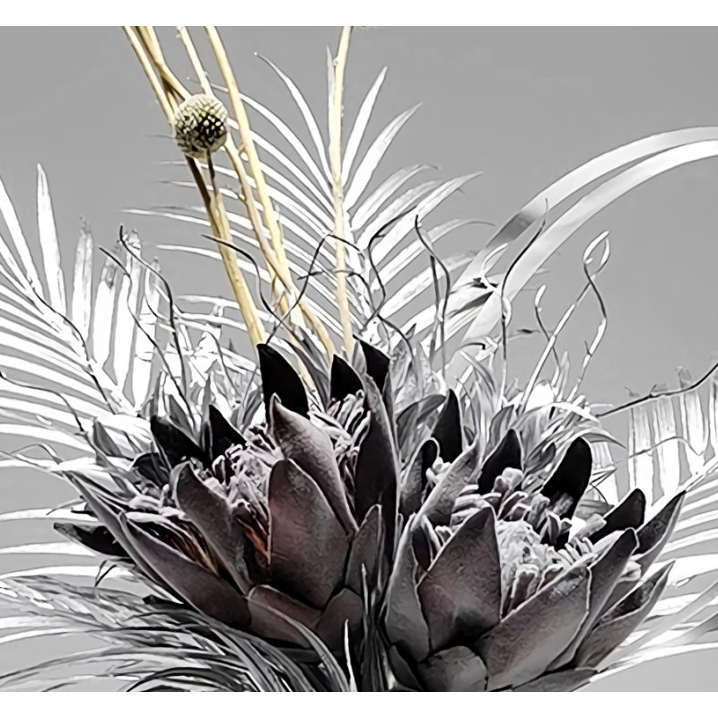 Décoration de fleur simulée