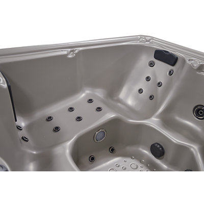 Spa carré en plastique avec 31 jets et ozoniseur pour 6 personnes Cyanna Valley Spas Supreme X