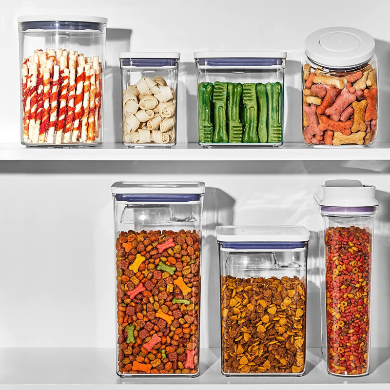 3,5 lb Contenant alimentaire en plastique avec couvercle à pression