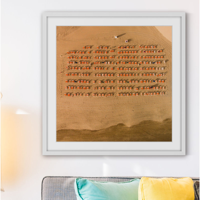 «Waiting for People», reproduction encadrée, H 18 po x l 18 po