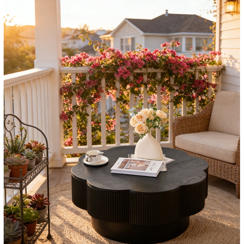 Table basse en forme de fleur, Noir
