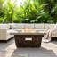 Table de foyer au gaz 42 pouces, table de foyer rectangulaire avec effet de texture imitant le ciment, table de foyer d'extérieur 50000BTU pour le patio, la cour, le chauffage de jardin