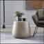 Table d'appoint de patio en béton Orion avec forme cylindrique et style bohème, parfaite pour la détente et la durabilité