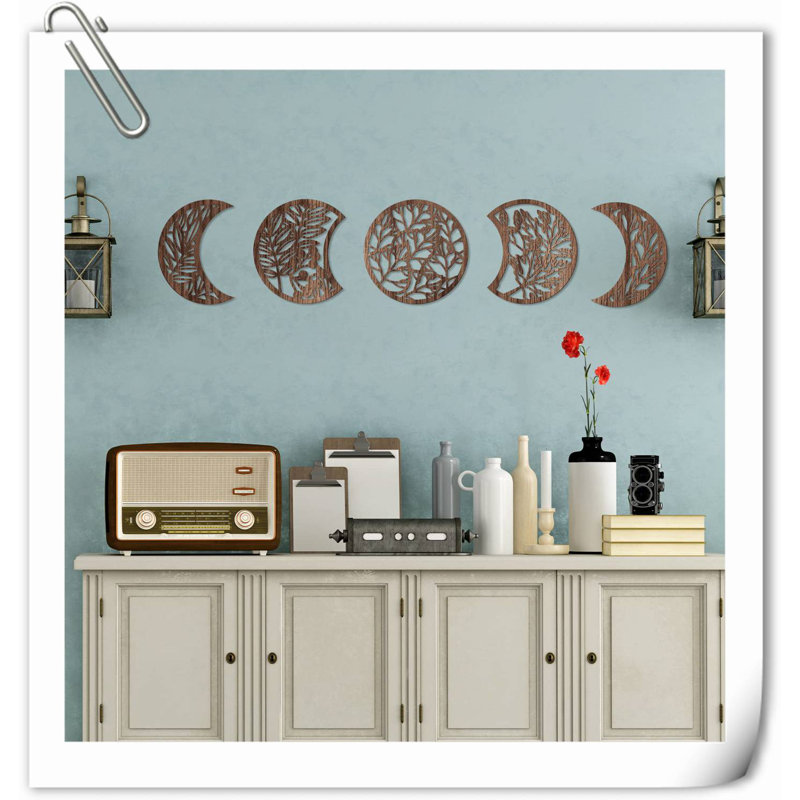 Wall Decor on Solid Wood, Brown