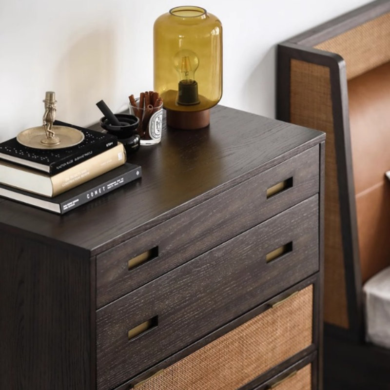 Commode moderne minimaliste patinée
